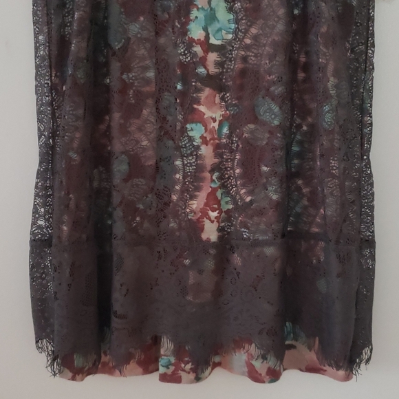 Anthropologie 9-h15 stcl Lace Key Hole Tank - Picture 2 of 8